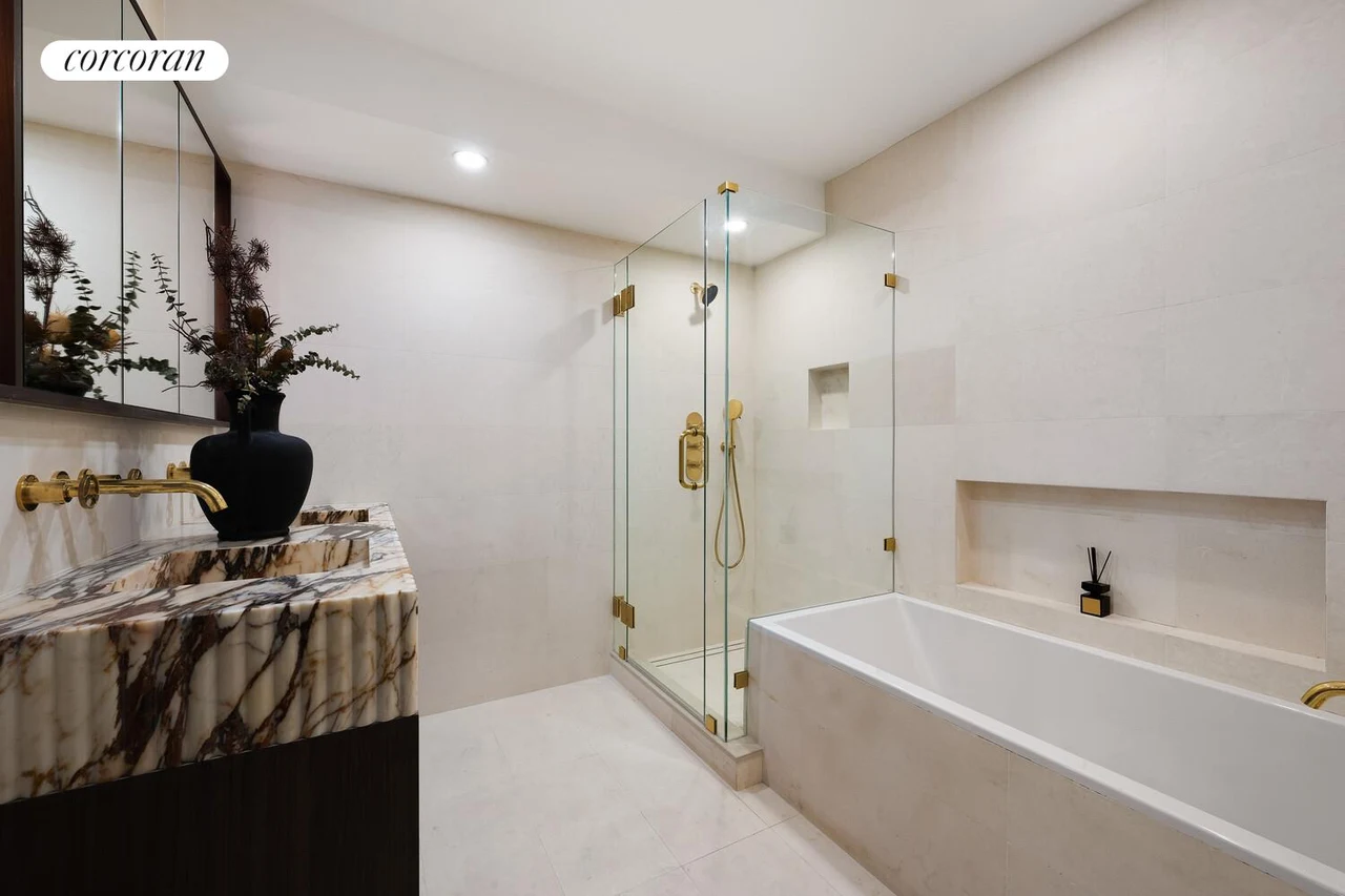 151 State Street, Residence1 — historical marketing image 17