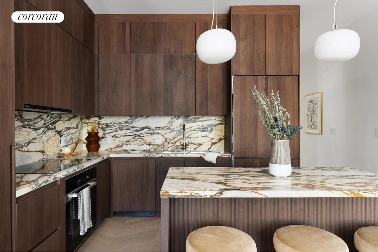 151 State Street, Residence1 — historical marketing image 7