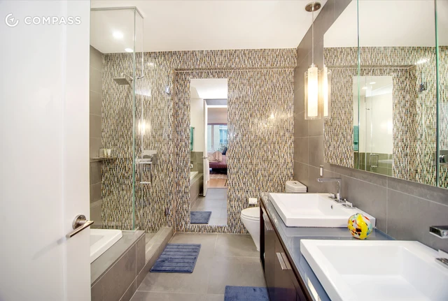 34 North 7th Street, Townhouse 3 — historical listing image 10