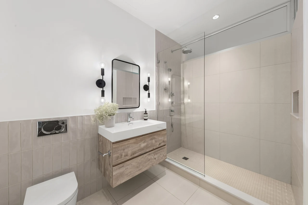 60 West 20th Street, Residence 4E — historical listing image 11